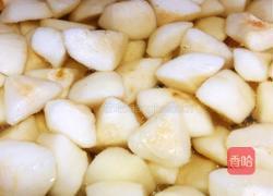 雪花梨罐头的做法图解2