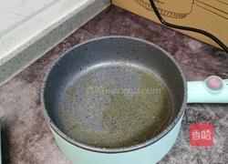 辣白菜芝士火锅的做法图解2