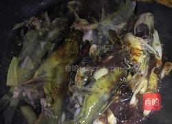 嘎鱼烧粉丝的做法图解5
