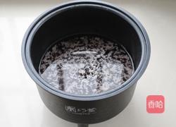 黑米芝士肉松饭团的做法图解2