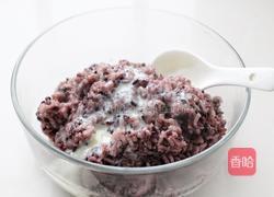 黑米芝士肉松饭团的做法图解4