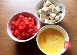 金针菇豆腐汤的做法图解2