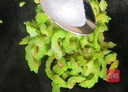 苦瓜炒肉片的做法图解12