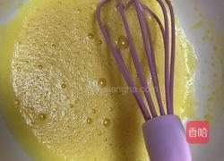 原味戚风蛋糕的做法图解4