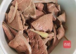 洋葱炒猪肝的做法图解3