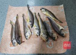 鱼香小黄鱼的做法图解2