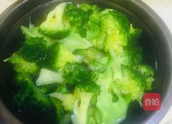 鲍汁杏鲍菇扣西兰花的做法图解4