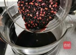 红豆黑米鸡蛋甜汤的做法图解3