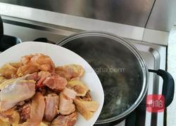 枸杞玉米鸡汤的做法图解3