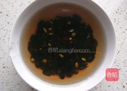 三黑养肾粥的做法图解3