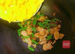鸡蛋蒜苔炒肉的做法图解8