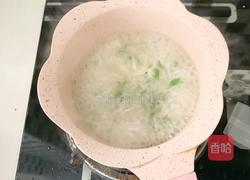 一周以上宝宝辅食：鸡丝青菜面的做法图解5