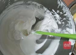超稳定不易失败戚风蛋糕的做法图解12