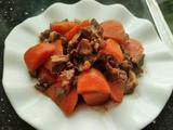 胡萝卜炖牛肉牛腩