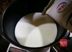 醇熟牛奶吐司的做法图解3