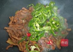 辣椒炒肉丝的做法图解7