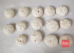 白菜猪肉包子的做法图解7