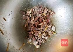 芹菜马蹄炒鸡肾的做法图解8