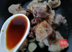 土豆炖鸭肉的做法图解5