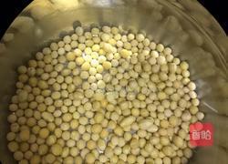 黄豆粉的做法图解1