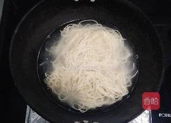 葱油拌面的做法图解3