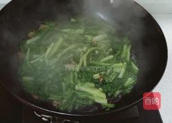 油渣炒白菜心的做法图解7