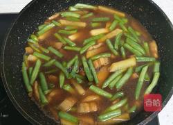 五花肉豆角土豆焖面的做法图解7