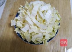 酸辣白菜炒宽粉的做法图解1
