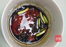 叉烧肉与鸡蛋炒青椒便当的做法图解2