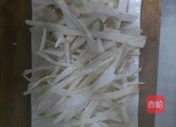 手丝杏鲍菇炒肉丝的做法图解1