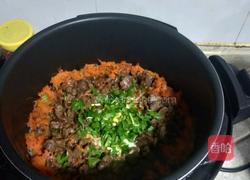 窝蛋牛肉饭的做法图解5