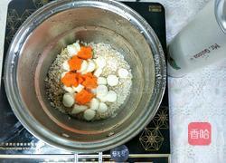 宝宝辅食藜麦蛋黄粥的做法图解5