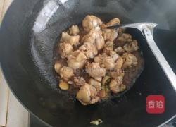 大盘鸡拌面(毛豆)的做法图解2