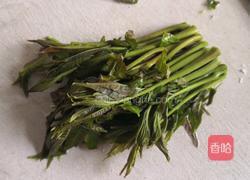 香椿芽拌嘴小豆腐的做法图解3