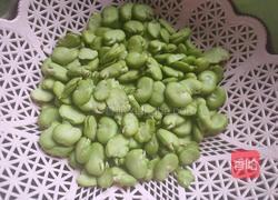 爆炒雪菜蚕豆瓣的做法图解1