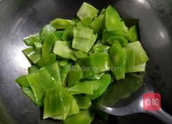 青椒莴笋的做法图解5