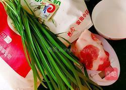 春韭猪肉包子的做法图解2