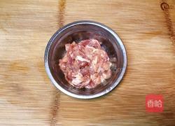芦笋胡萝卜炒肉丝的做法图解5