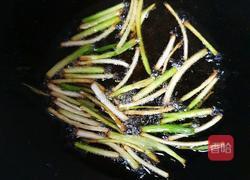 让肉串儿流口水的葱油拌面的做法图解3