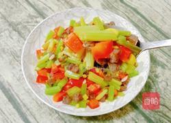 芹菜丁炒牛肉的做法图解19