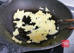 蒜苔炒鸡蛋的做法图解6