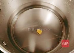 甜瓜香菇鸡汤的做法图解6