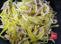 韭黄炒肉丝的做法图解9