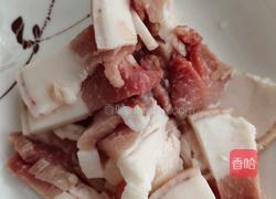 木耳炒肉片的做法图解2
