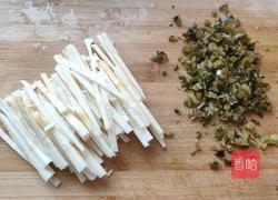 笋丝豆瓣汤的做法图解6