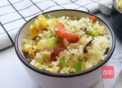 比扬州炒饭还好吃的虾仁西芹蛋炒饭的做法图解9