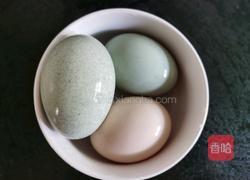 三色蒸蛋的做法图解1