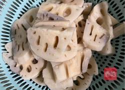酸辣拌藕片的做法图解1