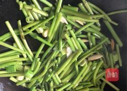 清炒茼蒿的做法图解3