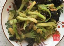 西蓝花小炒肉丝的做法图解11